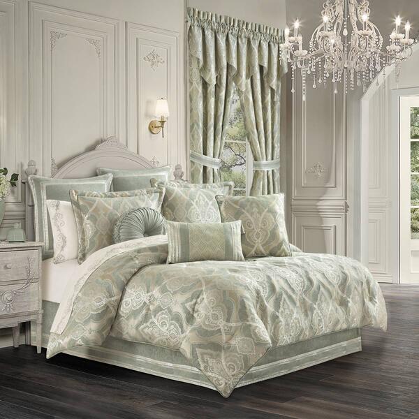 J. Queen New York Sovana 4pc. Queen Comforter Set - image 