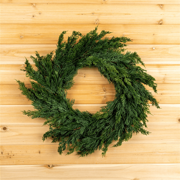 Melrose 25in. Variegated Pine Wreath