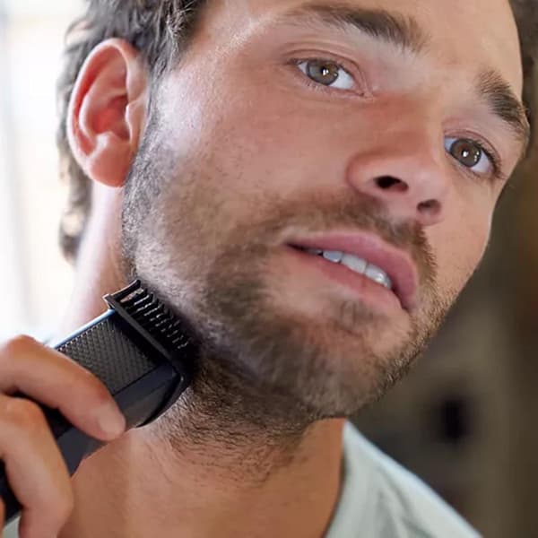 Norelco 3000 Series Beard & Stubble Trimmer