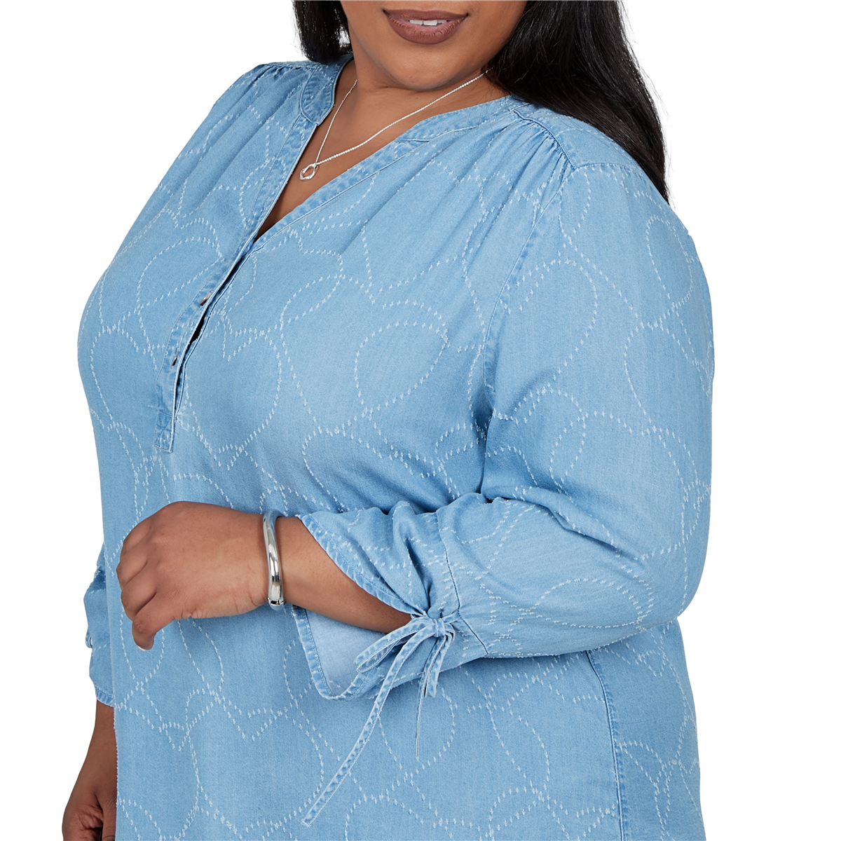 Plus Size Alfred Dunner Ann Arbor Embroidered Heart Henley Blouse