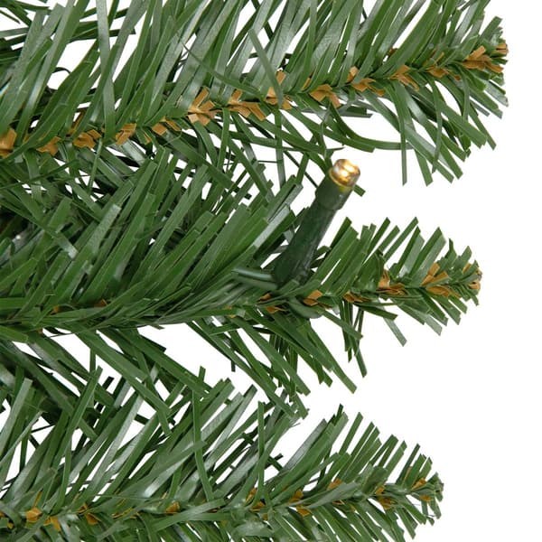 Northlight Seasonal LED Pre-Lit Pine Artificial Christmas Wreath