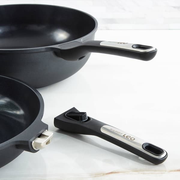 BergHOFF Phantom 2pc. Nonstick Ceramic Stir Frying Cookware Set