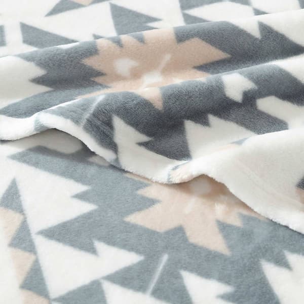 Wrangler Dakota Plush-Fleece Throw