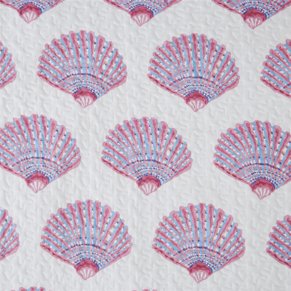 Avanti Scallop Shell Reversible Quilt Set