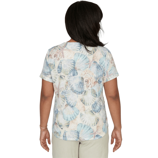 Womens Alfred Dunner Vintage Charm Round Neck Seashells Blouse