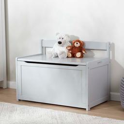 Melissa &amp; Doug® Wooden Toy Chest