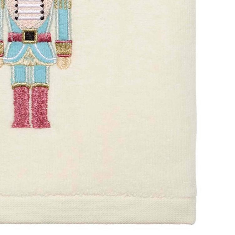 Avanti Nutcracker 2pk. Hand Towel Set