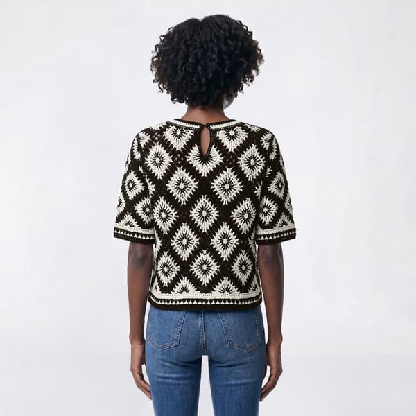 Womens Adrianna Papell Short Sleeve Diamond Crochet Sweater