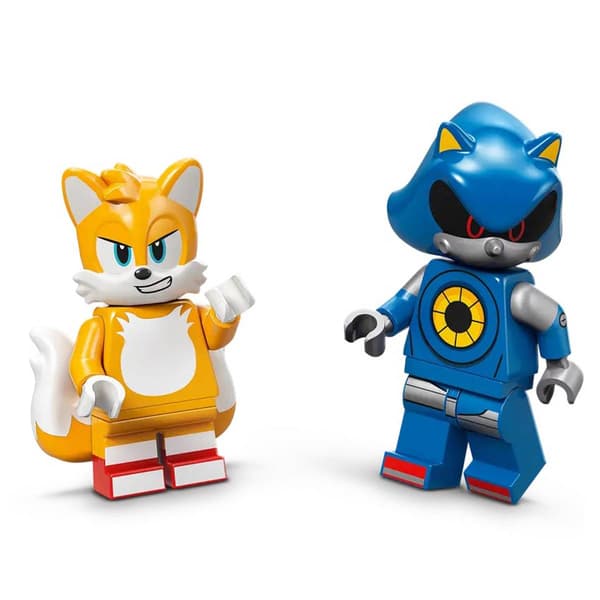 LEGO&#174; Sonic the Hedgehog Cyclone vs. Metal Sonic