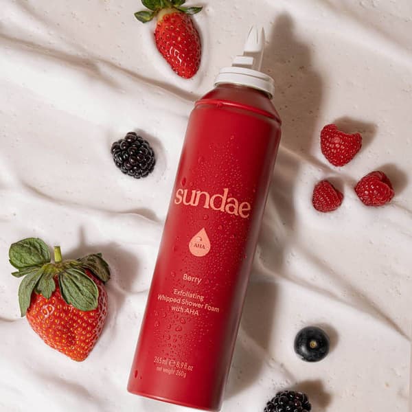 Sundae Berry Exfoliating Shower Foam