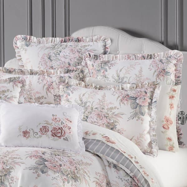 Royal Court Estelle Bedding Collection