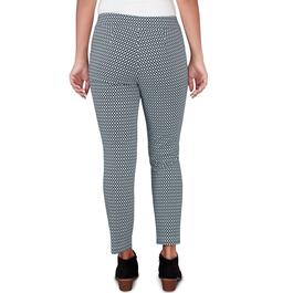 Plus Size Emaline St. Kitts Geometric Tech Stretch Pants - Short