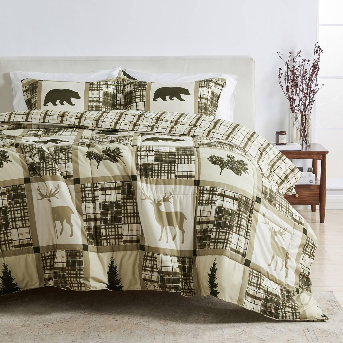 Freshfolds Winter Reversible Stonehurst 3pc. Comforter Set