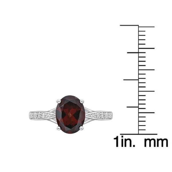 Sterling Silver Ring w/ Garnet & White Topaz Gemstones