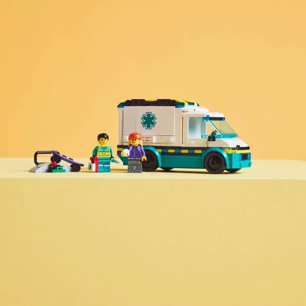 LEGO&#174; CITY Emergency Ambulance