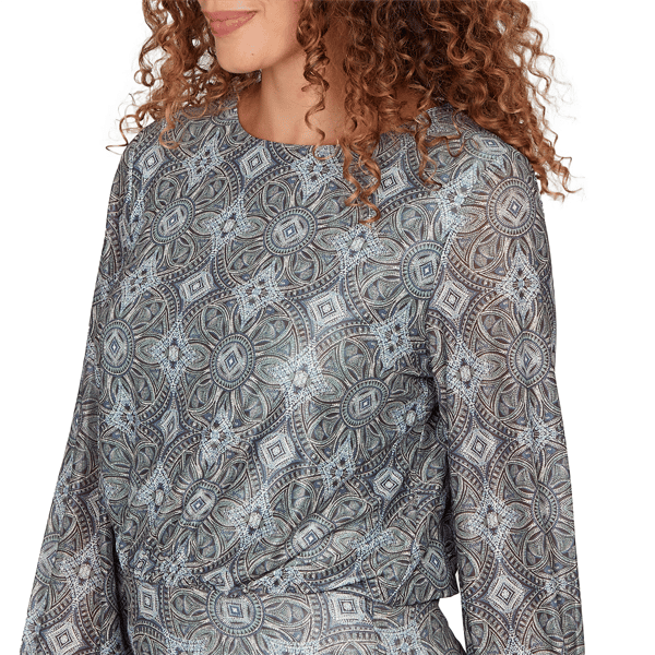 Petite Emaline Seabreeze Essence Long Sleeve Medallion Blouse