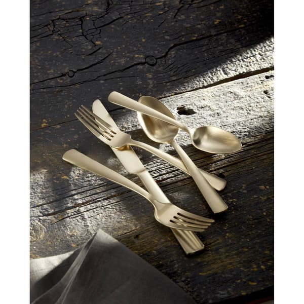 Oneida Aptitude Champagne Satin 20pc. Flatware Set