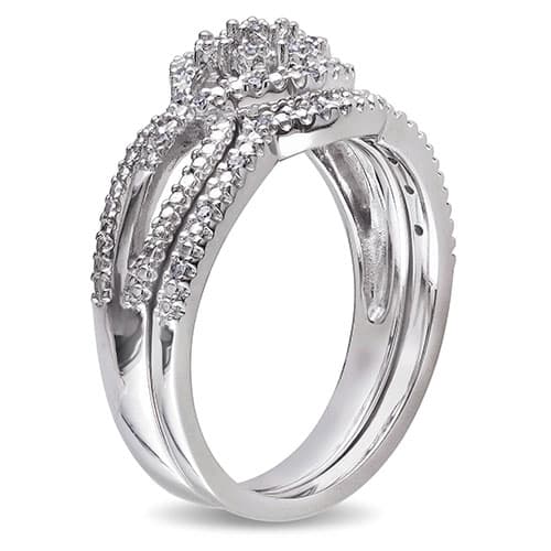 Loveblooms™ Round 1/7ctw. Diamonds Bridal Ring Set