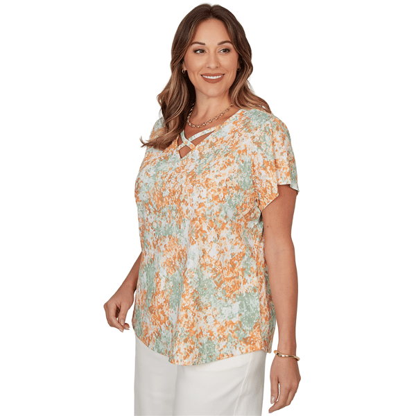 Plus Size Emaline Key Items Short Sleeve Textured Abstract Blouse