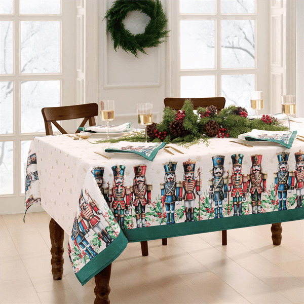 Threadmade Royal Nutcracker Tablecloth