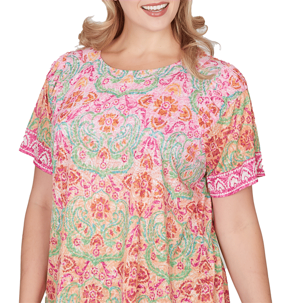 Plus Size Ruby Rd. Hothouse Florals Short Sleeve Damask Tee