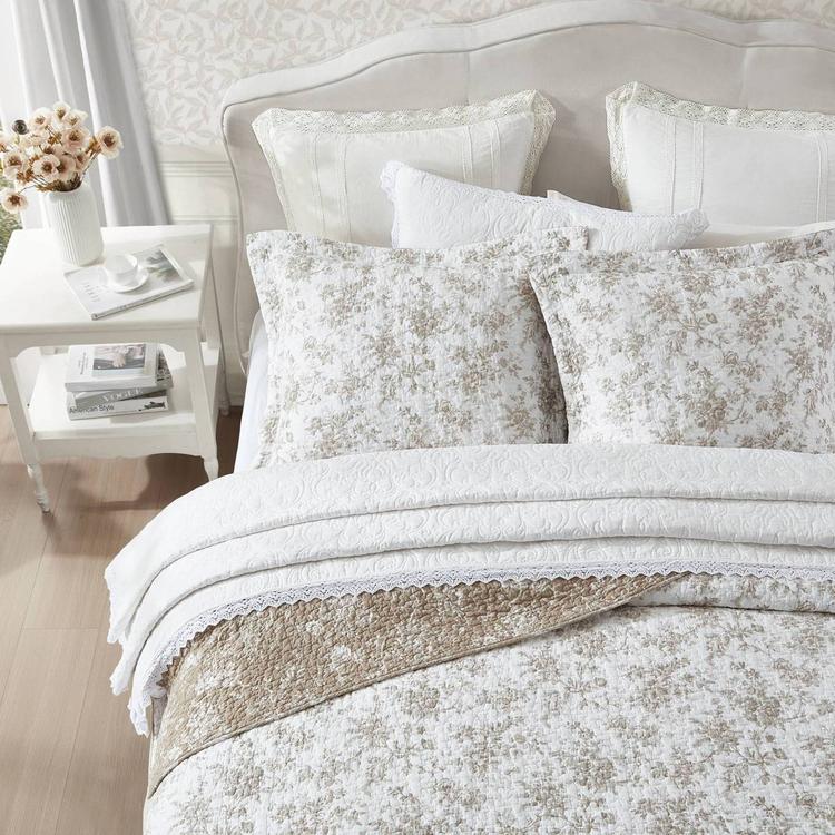 Laura Ashley Walled Garden Cotton Reversilbe Quilt Set