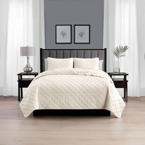 Swift Home Lightweight Diamond Stitched 3-Piece Quilt Set