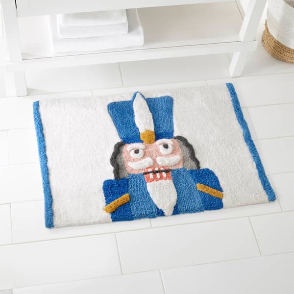 Avanti Nutcracker Trellis Rug
