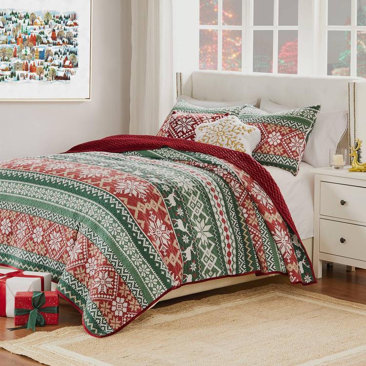 Greenland Home Fashions(tm) Fair Isle Quilt Set