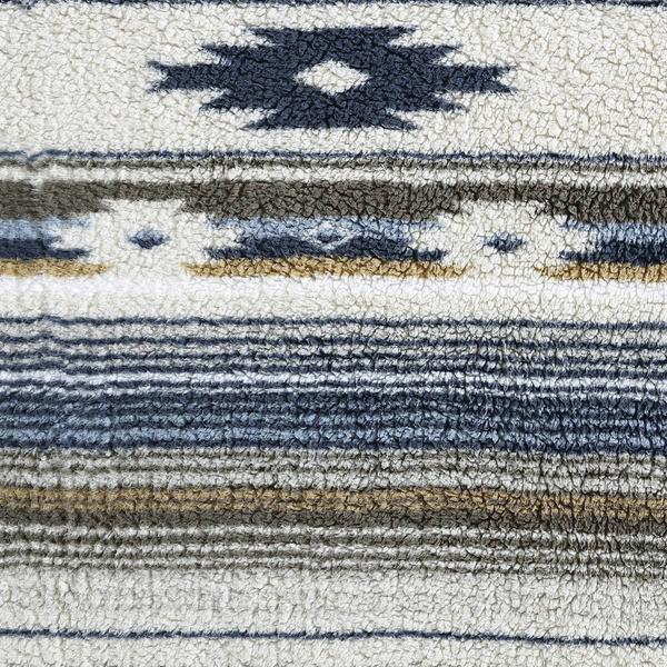 Wrangler Coytoe Sands Sherpa Throw