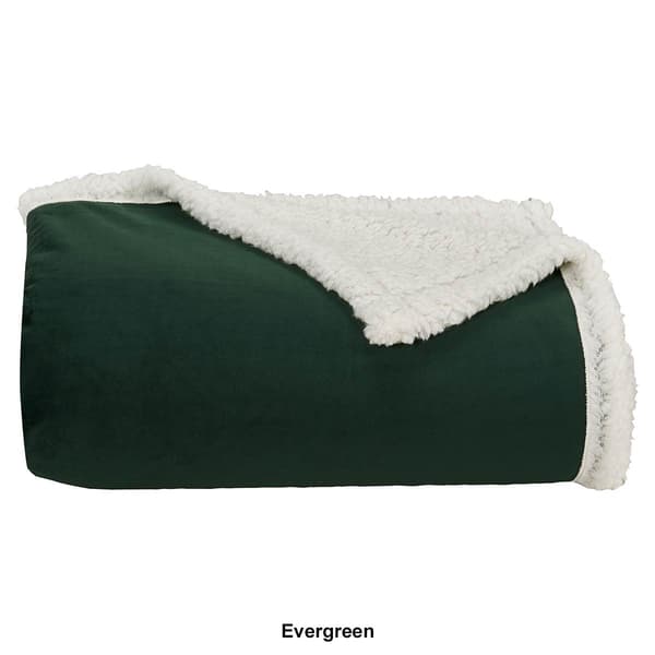 J. Queen New York Casey Sherpa Evergreen Bedding Set