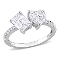 Gemstone Classics(tm) Sterling Silver Moissanite Statement Ring