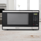 Farberware® 1.1 cu. ft. Black 1000 Watt Countertop Microwave Oven - image 6