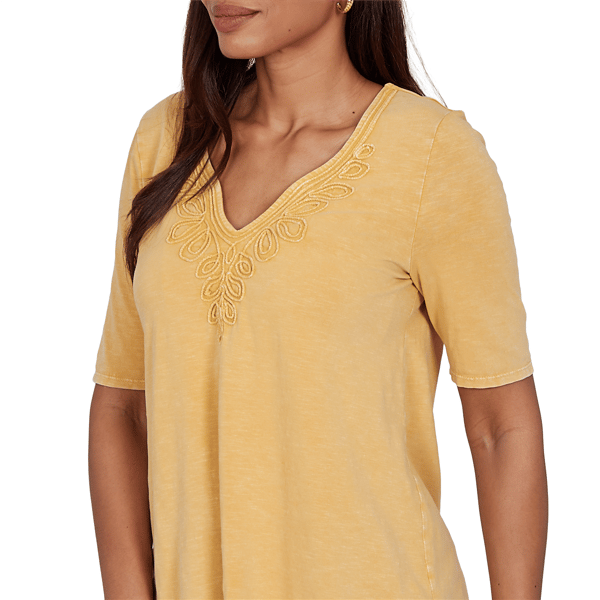 Womens Ruby Rd. Sedona Escape V Neck Soutache Trim Blouse