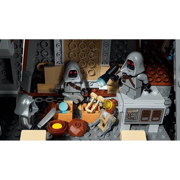 LEGO Star Wars® Offworld Sandcrawler™ and Mudhorn