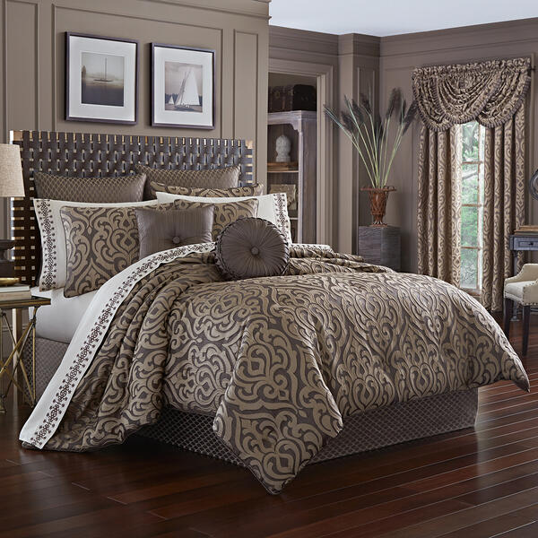 J. Queen New York Astoria Bedroom Collection