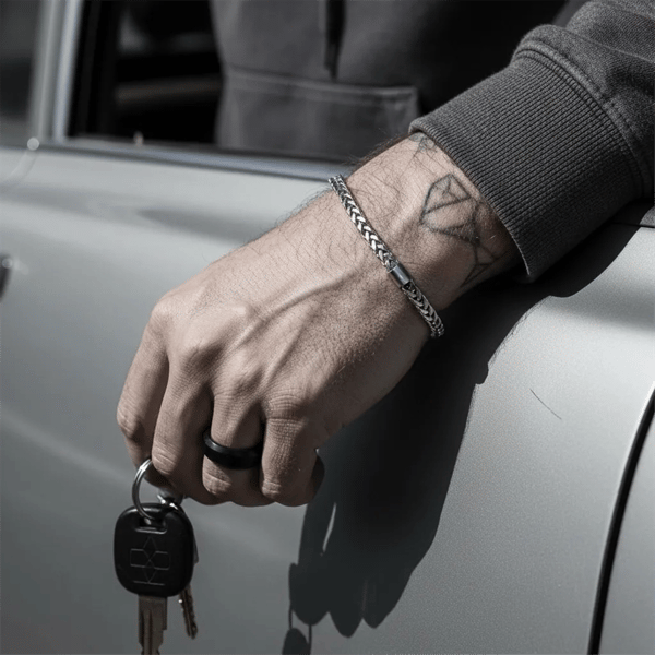 Mens Iron Saints 5mm Box Chain Link Silver-Tone Bracelet