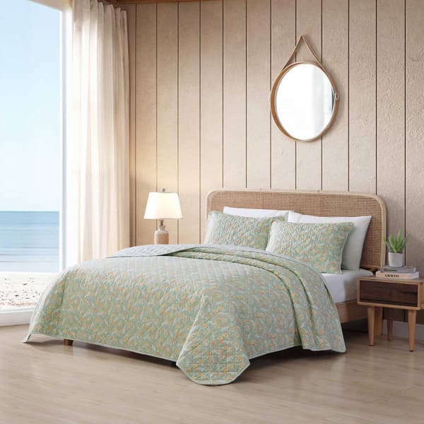 Tommy Bahama Pineapple Bloom Cotton Reversible Quilt Set