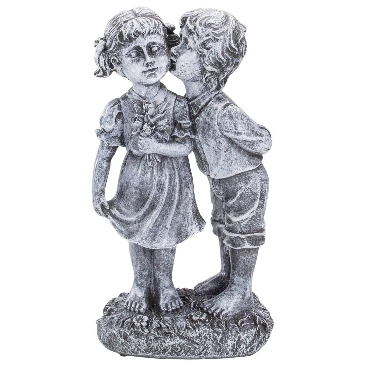 Northlight Seasonal 12.5in. Peck on the Cheek Garden Statue