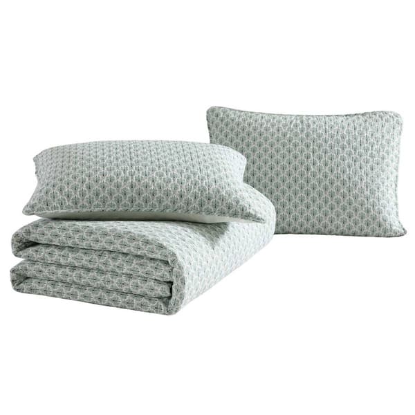 Tommy Bahama Coastal Batik Quilt Set