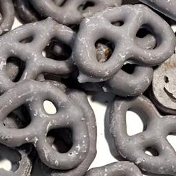 Boscov''s 14oz. Blueberry Flavored Yogurt Pretzels