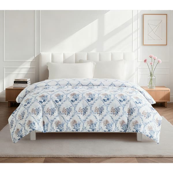 Ashley Cooper(tm) Seashore Lattice Print Comforter - image 