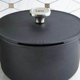 BergHOFF Phantom Nonstick 10in. Ceramic Covered Stockpot