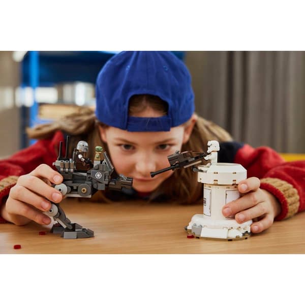 LEGO® Star Wars™ AT-RT™ Attack