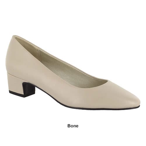 Womens Easy Street Prim Pumps