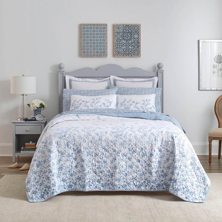 Laura Ashley(R) Flora 136 Thread Count Reversible Quilt Set