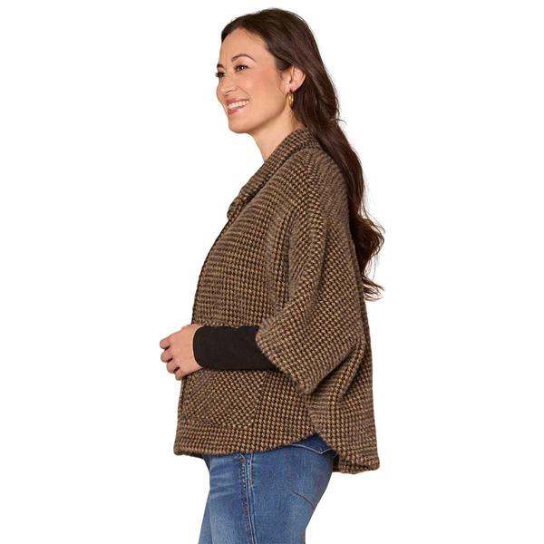 Womens Democracy Wide Collar Patch Pocket Woven Capelet Jacket