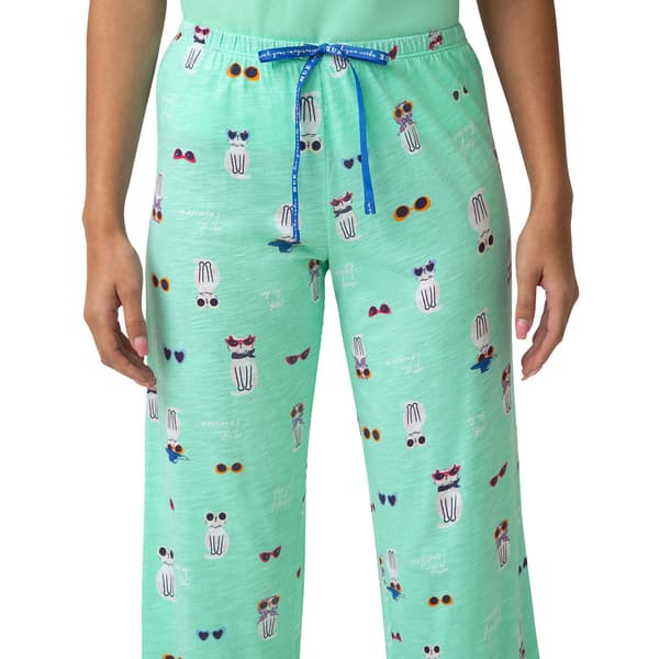 Womens HUE Tabbies On The Town Printed Capris