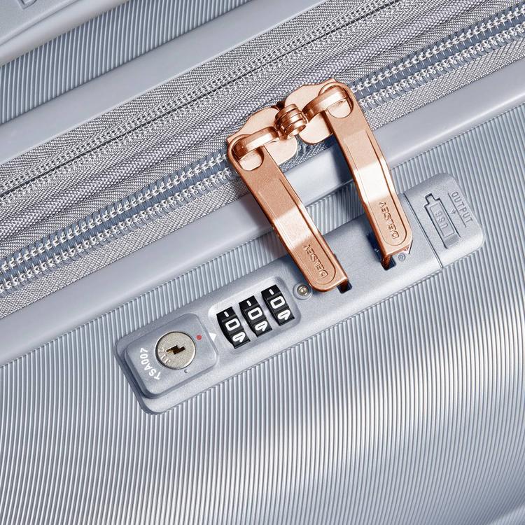 Delsey Paris CRUISE 3.0 20in. Expandable Spinner Carry-On