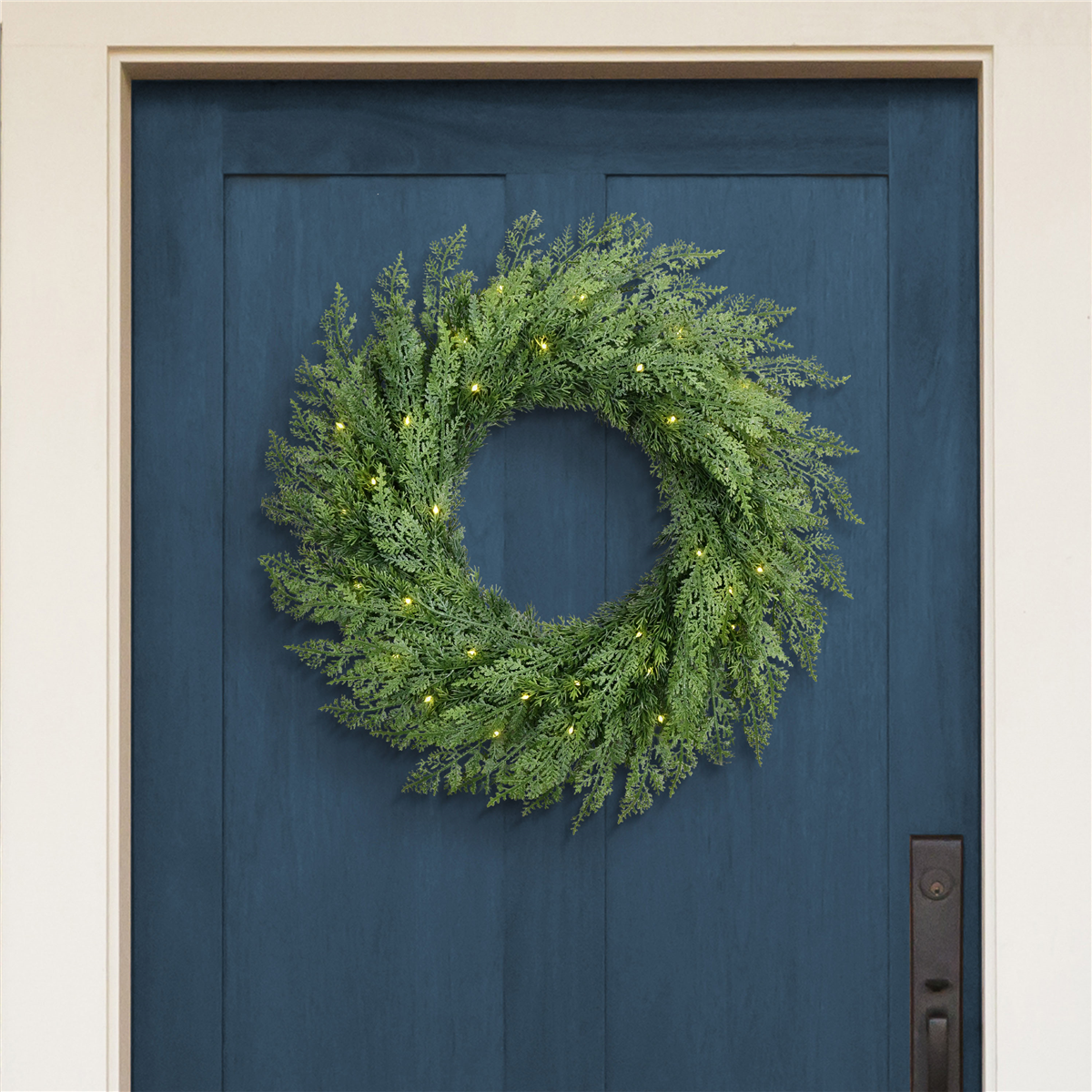 Puleo International Pre-Lit Flocked Wreath w/ Twinkle Rice Lights